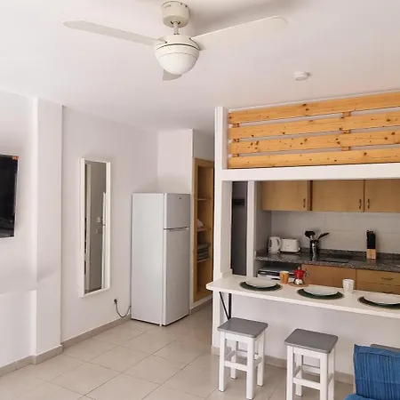 Drago 1 Atlantic Garden Apartment *